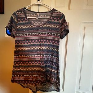 Lularoe classic tee